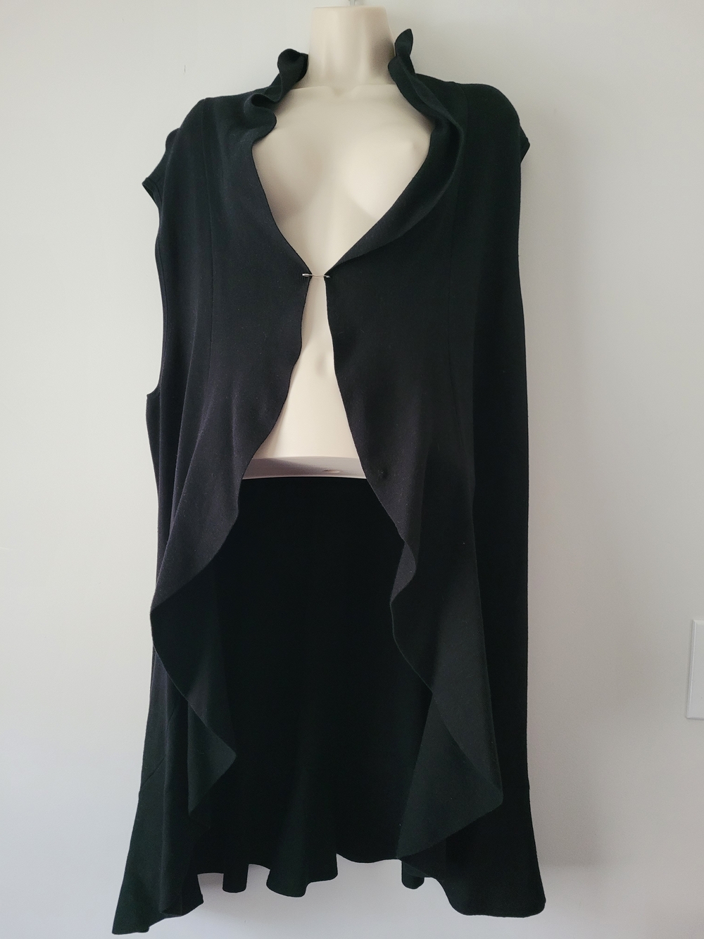 Black Ruffled Open Front Cardigan Sweater Size XL